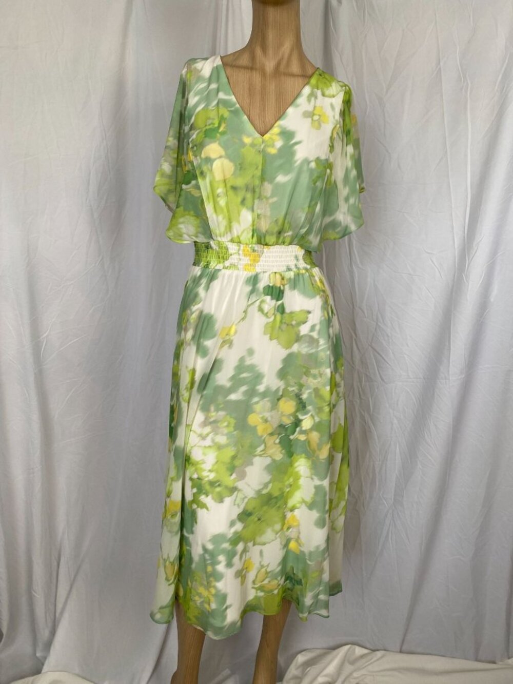DKNY Floral Chiffon Midi Dress With V-Neck & Flutter Sleeves Elastic Waist 10